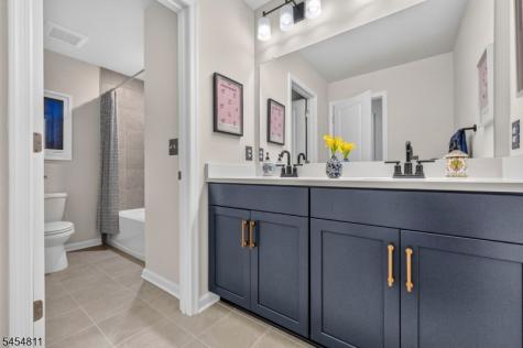 40 General Winds Way Denville NJ 07834