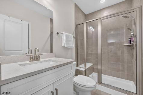 40 General Winds Way Denville NJ 07834