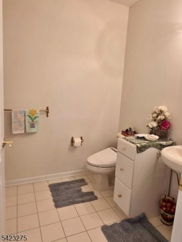 2303 Neville Court Franklin NJ 08873