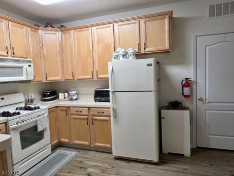 2303 Neville Court Franklin NJ 08873