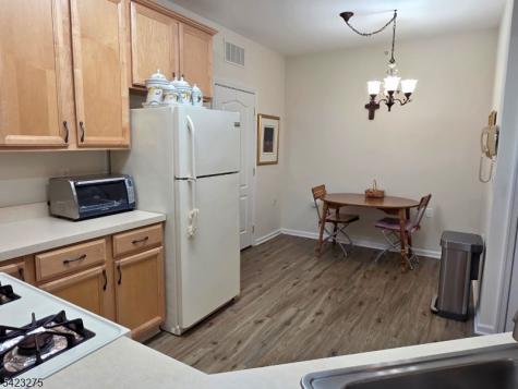 2303 Neville Court Franklin NJ 08873