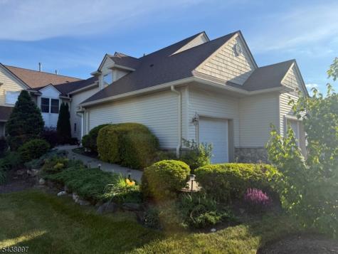 2 Caleb Court Hardyston NJ 07419