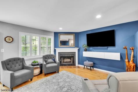 15 Spruce Terrace Mount Arlington NJ 07856