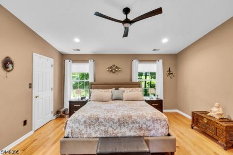 15 Spruce Terrace Mount Arlington NJ 07856