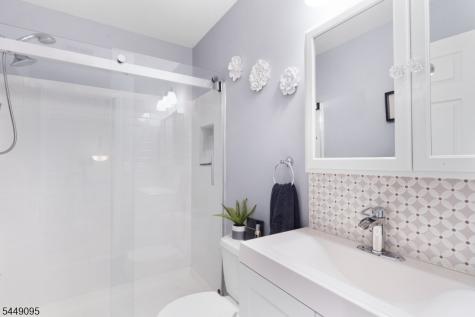 15 Spruce Terrace Mount Arlington NJ 07856