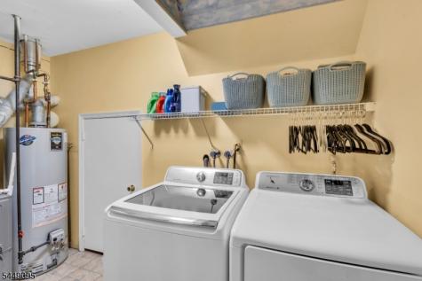 15 Spruce Terrace Mount Arlington NJ 07856