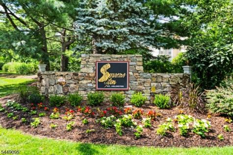15 Spruce Terrace Mount Arlington NJ 07856