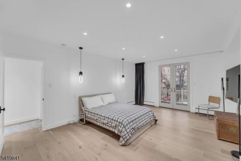 101 Shearwater Court Jersey City NJ 07305