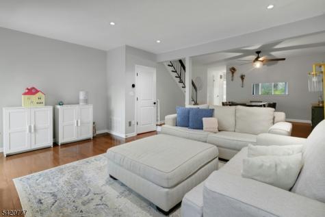 132 Chelsea Way Bridgewater NJ 08807