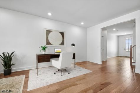36 Ventura Drive East Hanover NJ 07936