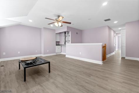 111 Riverwalk Way Clifton NJ 07014