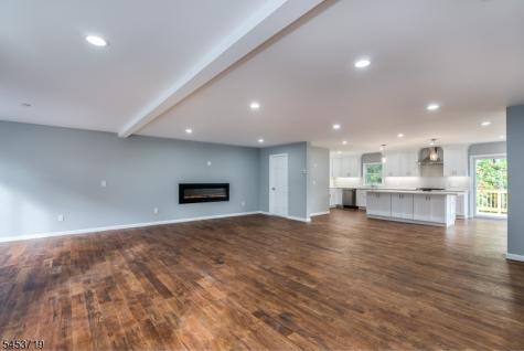 5 Stanley Way Wanaque NJ 07465