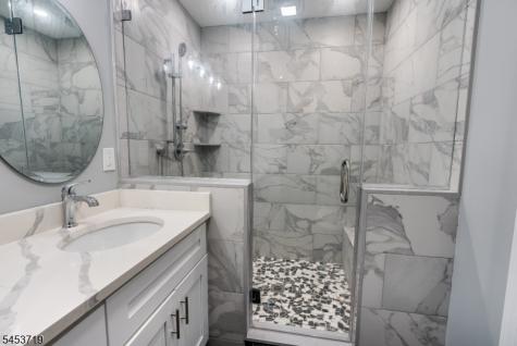 5 Stanley Way Wanaque NJ 07465