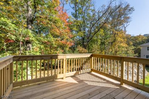 5 Stanley Way Wanaque NJ 07465