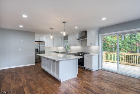 5 Stanley Way Wanaque NJ 07465