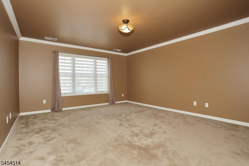 28 Turnberry Lane Hardyston NJ 07419