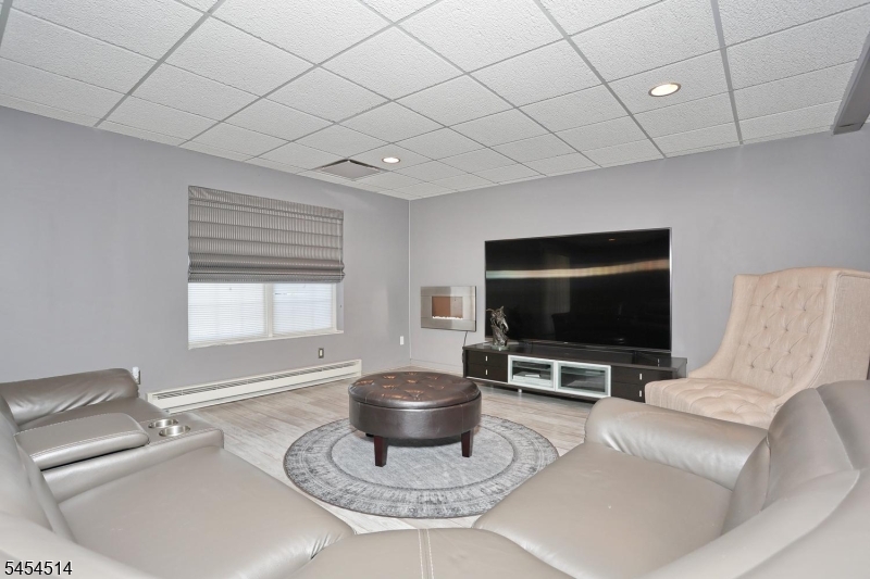 28 Turnberry Lane Hardyston NJ 07419