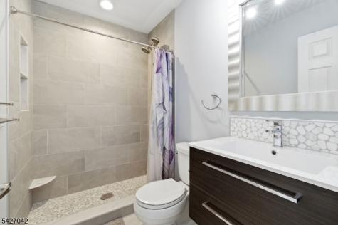 82 Cliffwood Avenue Aberdeen NJ 07721