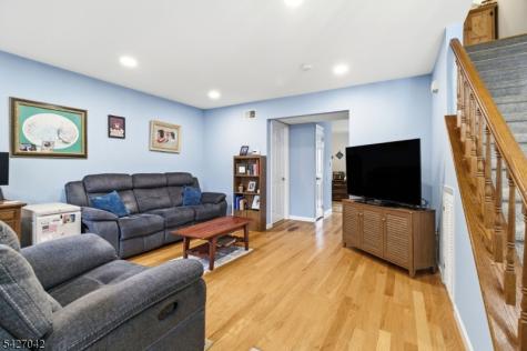 82 Cliffwood Avenue Aberdeen NJ 07721