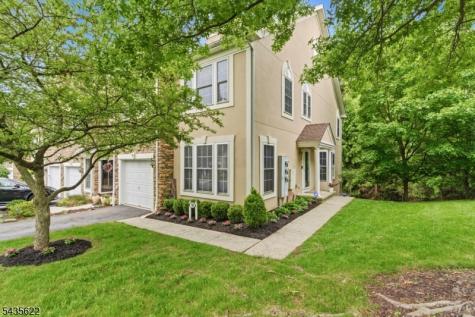 18 Birchwood Lane North Haledon NJ 07508