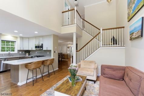 18 Birchwood Lane North Haledon NJ 07508