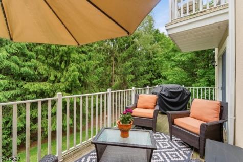 18 Birchwood Lane North Haledon NJ 07508