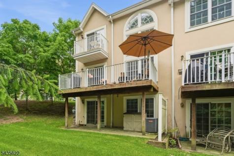 18 Birchwood Lane North Haledon NJ 07508