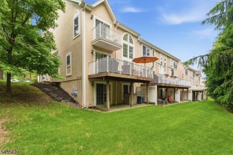 18 Birchwood Lane North Haledon NJ 07508