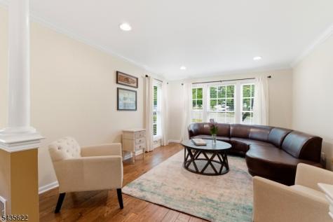 18 Birchwood Lane North Haledon NJ 07508