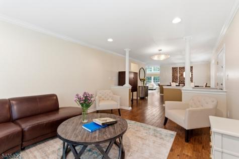 18 Birchwood Lane North Haledon NJ 07508