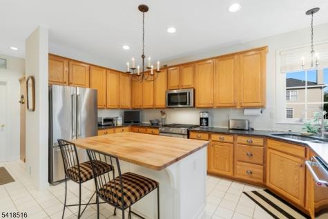 18 Loft Drive Bridgewater NJ 08836