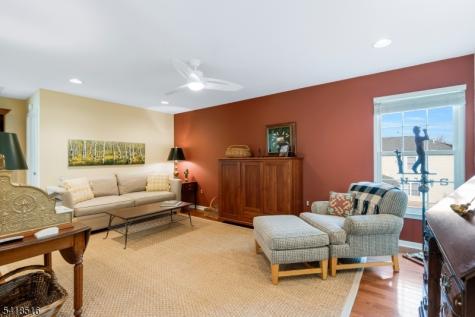 18 Loft Drive Bridgewater NJ 08836