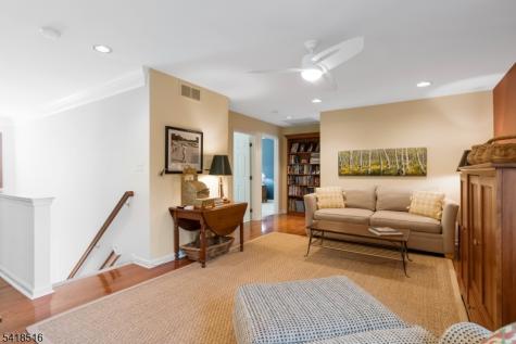 18 Loft Drive Bridgewater NJ 08836