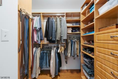 18 Loft Drive Bridgewater NJ 08836