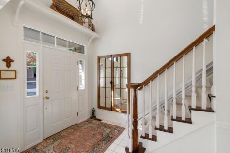 18 Loft Drive Bridgewater NJ 08836