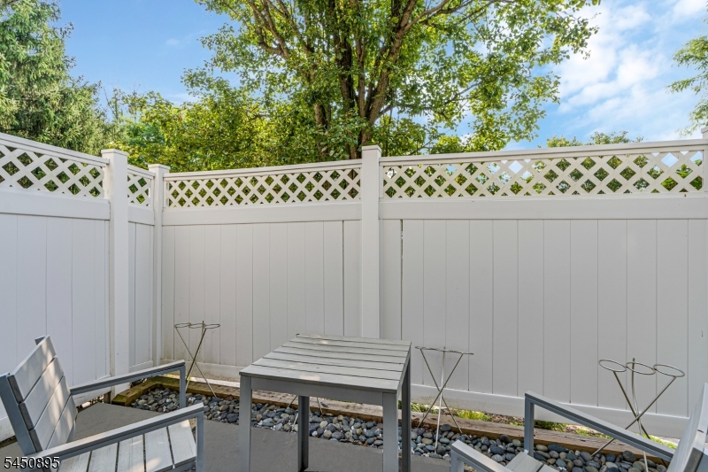 1 Teal Lane Bedminster NJ 07921
