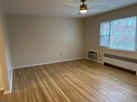 31 Wedgewood Drive Verona NJ 07044