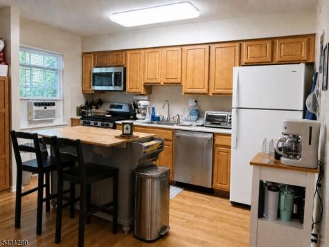 31 Wedgewood Drive Verona NJ 07044