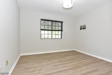 3707 Mark Twain Way Mahwah NJ 07430
