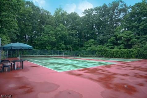 3707 Mark Twain Way Mahwah NJ 07430