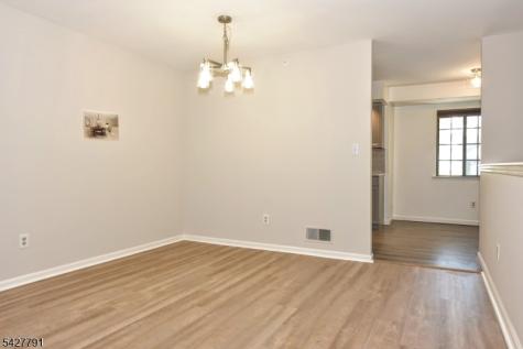 3707 Mark Twain Way Mahwah NJ 07430