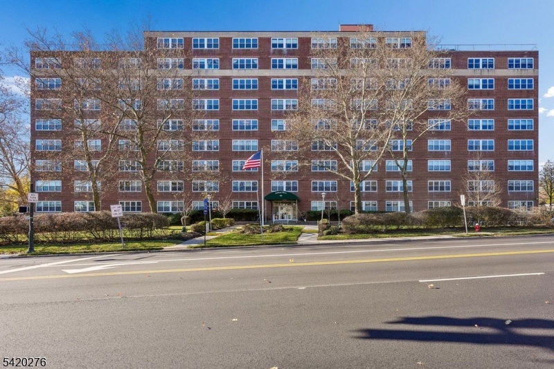 926 Bloomfield Ave 3l Glen Ridge Boro NJ 07028