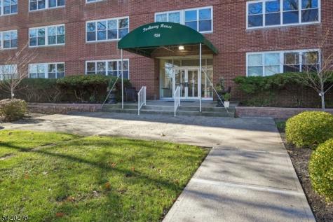 926 Bloomfield Ave 3l Glen Ridge Boro NJ 07028