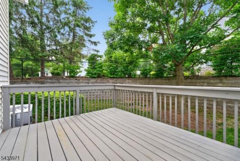 66 La Costa Drive Clinton NJ 08801