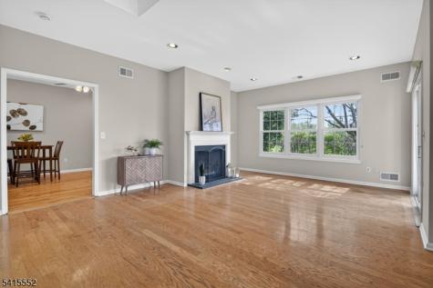 33 Four Oaks Road Bedminster NJ 07921