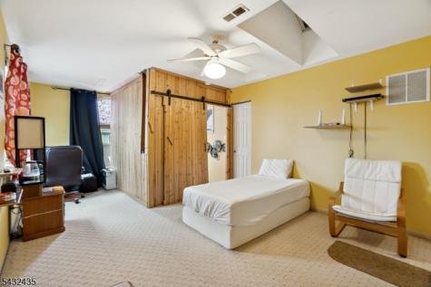 118 Coppertree Court Edison NJ 08820