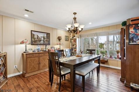 118 Coppertree Court Edison NJ 08820