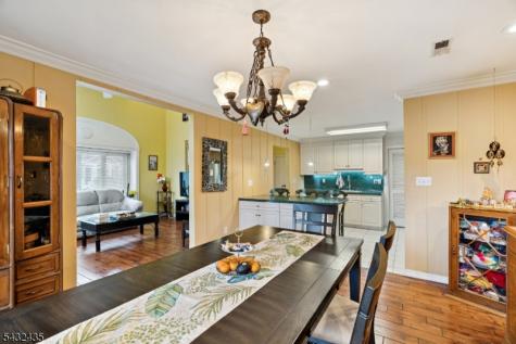 118 Coppertree Court Edison NJ 08820