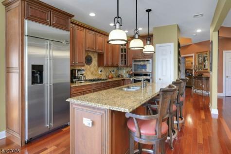 18 Mackenzie Lane Denville NJ 07834