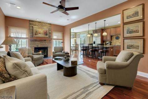 18 Mackenzie Lane Denville NJ 07834